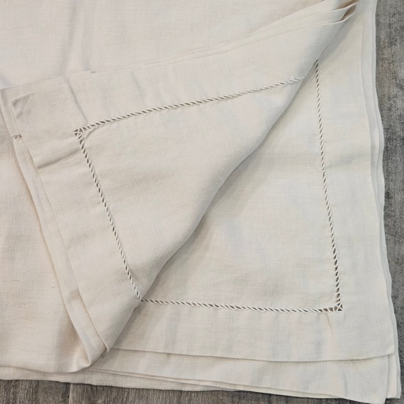 Pottery Barn 100% Linen Hemstitch Tablecloth Oatmeal Beige Peach 70x90 Rectangle - Picture 3 of 6